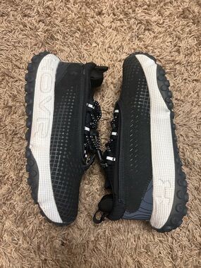 Under Armour Kids Fat Tire Black and White Sneakers (NEVER WORN)